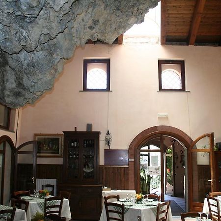 Agriturismo La Grotta Corbara  Exterior photo